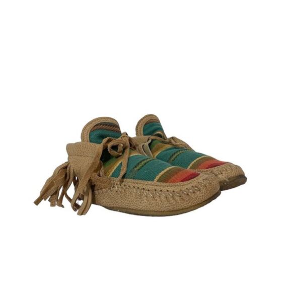 SERAPE Pattern Leather Moccasins - Wind Dancer Moccasin Shoes - Size 6 - Picture 2 of 10